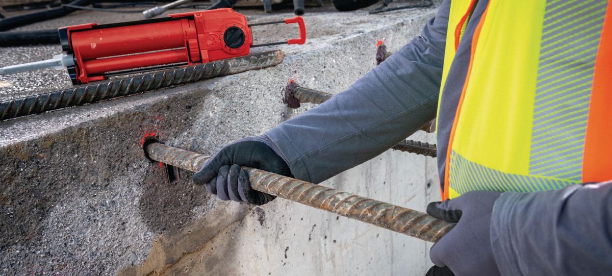 Rebar installation with HIT-HY 200-R V3 chemical mortar and HDE battery dispenser, SafeSET